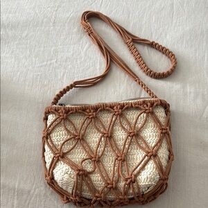 Handcrafted Tan and Cream Woven Bag